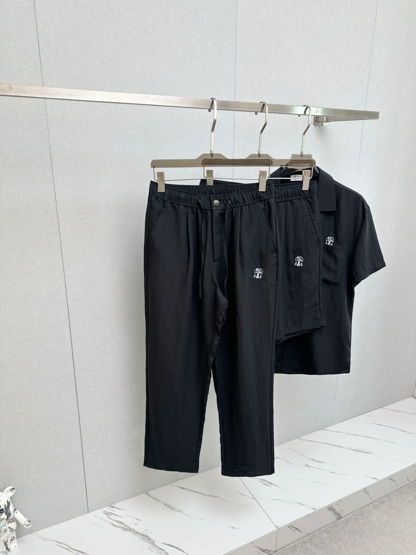 P Tops Shorts Pants BC 2026 Spring and Summer SS Italian Old Money Resort Style Quiet Luxury Thin Linen Long Sleeves Short Sleeve Lining Suits Series Customized Natural Linen Material Fresh Spring and Summer Breathable Skin Friendly Comfortable and Stylish Natural and Elegant Men Versatile Single Product Simple and Elegant Grand Lazy and Relaxed ​ Sizes: M-L-XL-XXL-3XL (48-50-52-54-56) ​ ​
